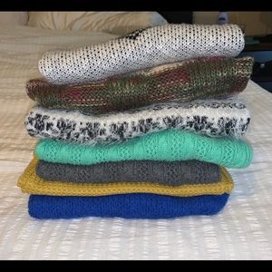 Sweater bundle! Size XS or S